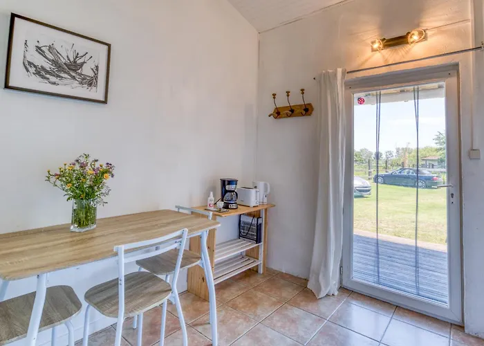 Mas Des Cypres-ensemble De 4 Mazets Tatil Evi *